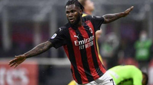 Bukan ke Real Madrid, Franck Kessie Menuju Barcelona