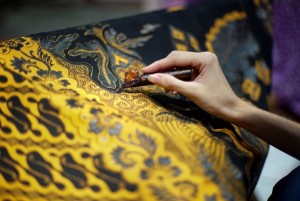 Inovasi Batik Antarkan Milenial Ini Sukses Kembangkan Usaha