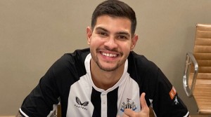 Tikung Arsenal, Newcastle Sukses Daratkan Bruno Guimaraes