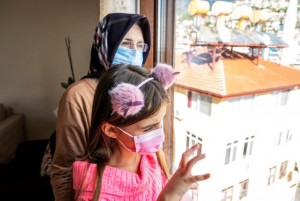 Saat Anak Positif Covid-19, Apa yang Harus Dilakukan Orang Tua?