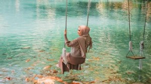 Telaga Biru Cicerem Objek Wisata Alam Favorit Keluarga