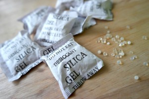Jangan Buang Silica Gel, Ternyata Banyak Manfaatnya