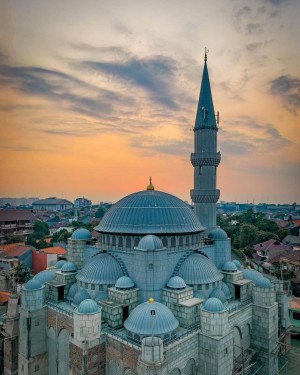 Pesona Masjid Jami Al Fajri, Nikmati Ibadah Ramadhan Seperti di Turki