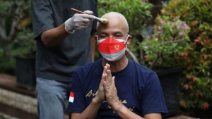 Tampil Gundul Pelontos, Ini Maksud dari Ganjar Pranowo