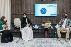 Bisnis Donat Berkembang Setelah Ikut Baznas Studentpreneur