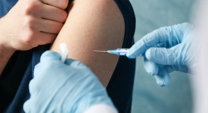 Vaksinasi Dosis Kedua dan Booster, Bebaskan PPDN dari Antigen dan PCR