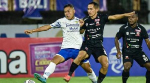 Persib Tempel Ketat Bali United di Puncak Klasemen