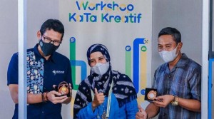 Sandiaga Dorong Peningkatan Kualitas Produk Kriya