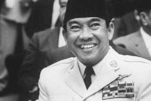 Saat Bung Karno Merangkak ke Makam Rasulullah