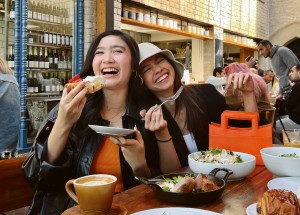 Sering Lupa Dompet, Febby Rastanty Terbantu Layanan Pembayaran Digital