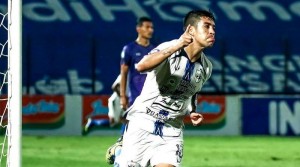 Masih Bertahan di PSIS, Ini Tekad Jonathan Cantillana