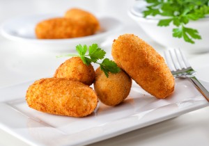 Camilan Hangat untuk Buka Puasa, Kroket Kentang Ayam