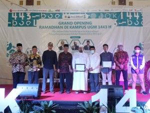 Suasana Ramadhan di UGM, Masjid Rasa Panggung Peradaban