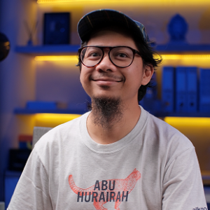 Bena Kribo Berbagi Konten Edukasi hingga Paket Sembako Ramadhan