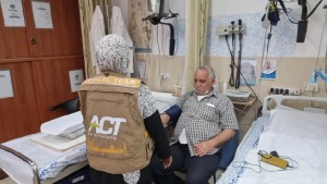 Dermawan Indonesia Aktivasi Klinik Gratis di Dekat Masjid Al Aqsa