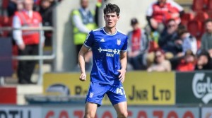 Elkan Debut di Ipswich Town, Ini Komentar Pelatih Kieran Mc Kenna