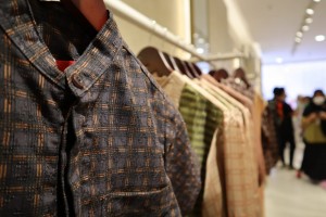 Buka Outlet ke-22, Ini Alasan Kami. Pilih Senayan City