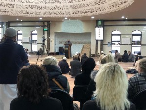 Masjid Zakariyya Undang Nonmuslim Nikmati Hidangan Buka Puasa