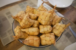 Ketupat Menu Wajib Lebaran, Ini Makna Filosofis di Dalamnya