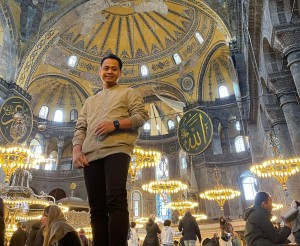 Cerita Safari Ramadhan di 9 Negara 3 Benua