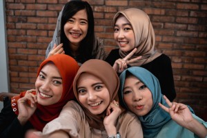 Bukan Skincare, Intip 5 Resep Bikin Perempuan Bahagia