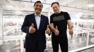 Luhut Tawarkan Elon Musk Investasi Green Product di Kaltara