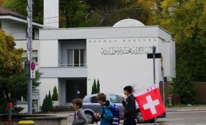 Populasi Muslim Terus Meningkat, Islam Jadi Agama Terbesar Kedua di Swiss