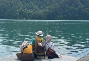 Pulang ke Indonesia, Atalia Pamit ke Eril: Mamah Lepaskan Kamu