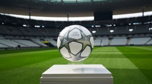 Dukung UNHCR, Adidas Lelang Bola Resmi Liga Champions 2022