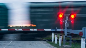 Ini Tips Aman Saat Melewati Lintasan Kereta Api