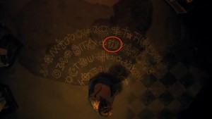 Serial The Umbrella Academy Dikecam, Tulis Lafaz Allah di Lantai