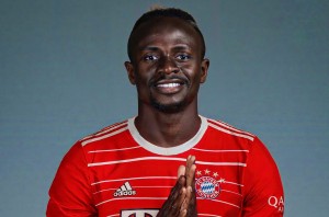 Alasan Sadio Mane Tak Mau Hidup Mewah dan Pilih Banyak Berderma
