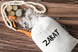 8 Golongan Penerima Zakat, Salah Satunya Badan Amil