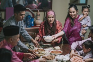 Hari Tasyrik, Hari Makan-makan dan Perbanyak Dzikir