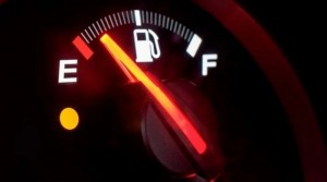Sering Keliru, Ini Arti Tanda E di Panel BBM Kendaraan