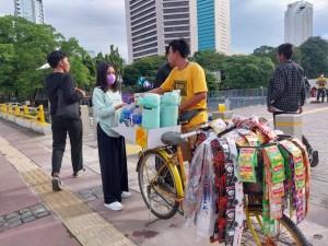Penjual Starling Raup Untung Dua Kali Lipat dari Fenomena Anak SCBD