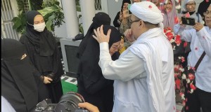 Ada Peran Istri di Balik Pembebasan Bersyarat Habib Rizieq Shihab