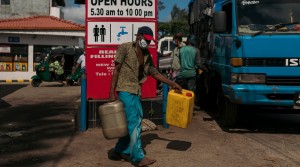 Kekurangan Devisa, Sri Lanka Batasi Impor BBM 12 bulan ke Depan