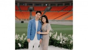 Kevin Sanjaya Lamar Pujaan Hati di Lapangan JIS: She Said Yes!