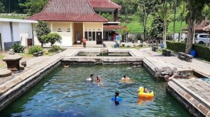 Objek Wisata Pemandian Clereng Tawarkan Kesegaran Mata Air Alami
