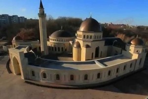 Pertama dan Terbesar di Ukraina, Ini Penampakan Masjid Ar-Rahma