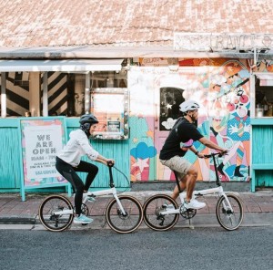 Sopan dan Kompak, Ini 5 Gaya Fesyen Olahraga Ayudia dan Ditto Percussion