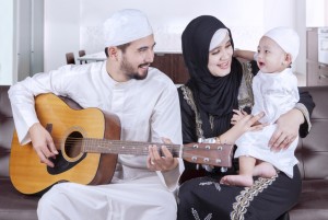Tumbuhkan Cinta Rasul, Ini 5 Lagu Edukasi Islam untuk Si Kecil