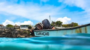 Sejarah Sepak Bola Curacao dan Indonesia, Penuh Sentuhan Kaum Agamawan