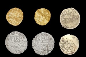 Arkeolog Mesir Temukan Tumpukan Koin Emas dan Perak dari Era Islam