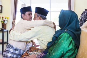 Hubungan Ayah dan Anak Laki-Laki Renggang, Ibu Harus Lakukan Strategi Ini