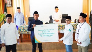 BSI dan Lazisnu Salurkan Bantuan Korban Tragedi Kanjuruhan