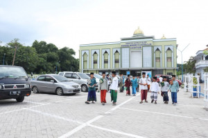 Meski Diajarkan Berbisnis, Santri Tetap Harus Fokus Menimba Ilmu