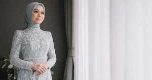 Model Kebaya Untuk Muslimah, Desainer: Harus Ada Penyesuaian Bentuk