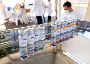 Cegah Lonjakan Covid-19 XBB, Puan Minta Pemerintah Galakkan Booster